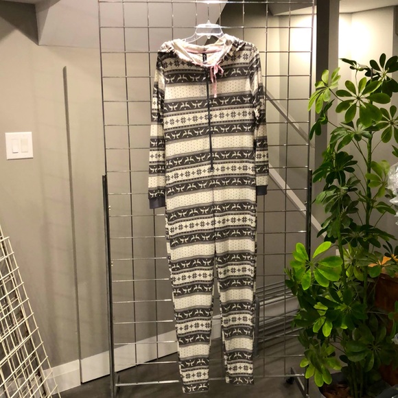 Women’s Polyester Spandex onesie - Picture 1 of 6